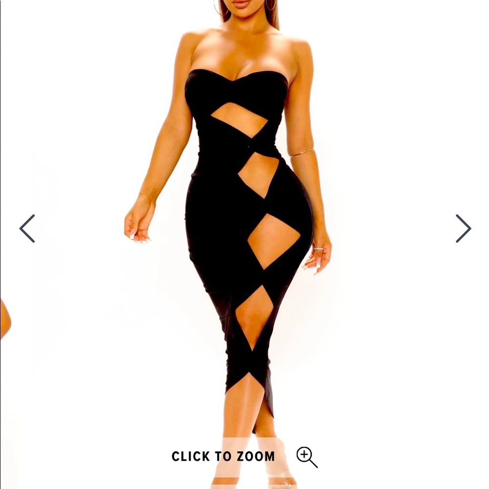 Size medium dress - never worn still in original packaging with tags